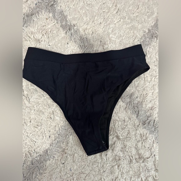 Black High-Waisted Bikini Bottom - Picture 7 of 7